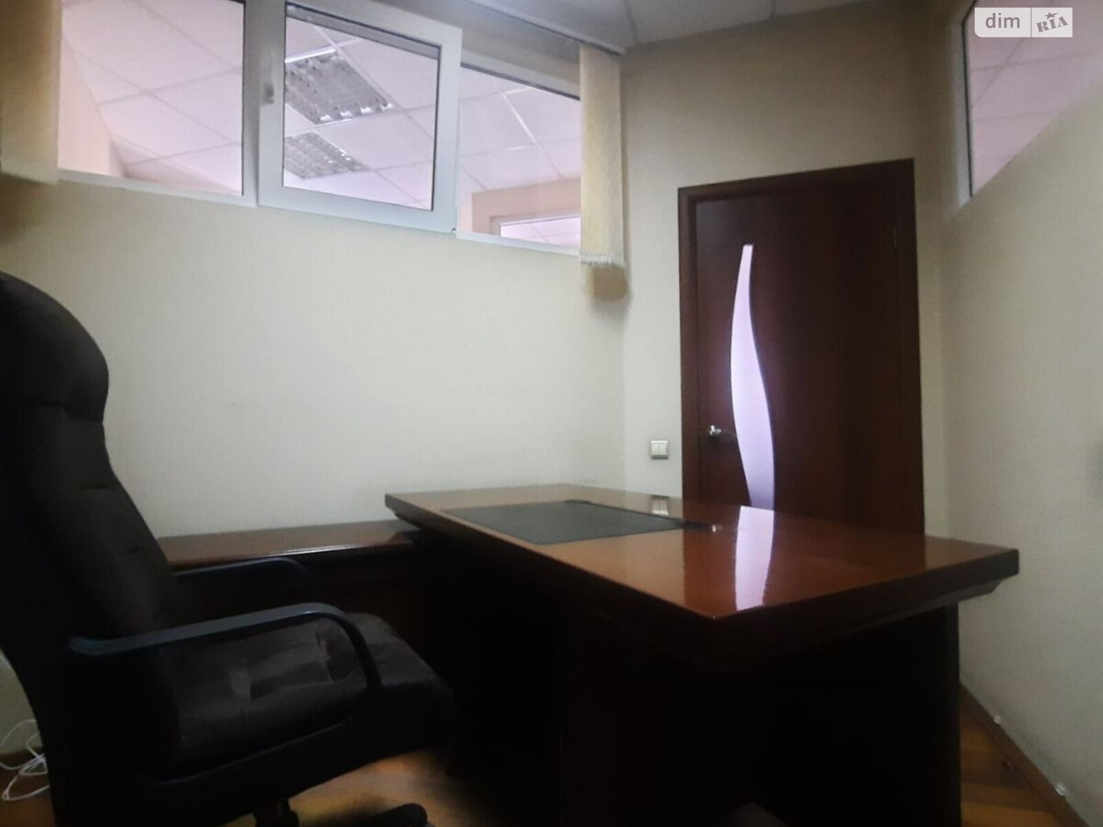 Продажа двухкомнатной квартиры в Днепре, на ул. Воскресенская 27, район Центр фото 1