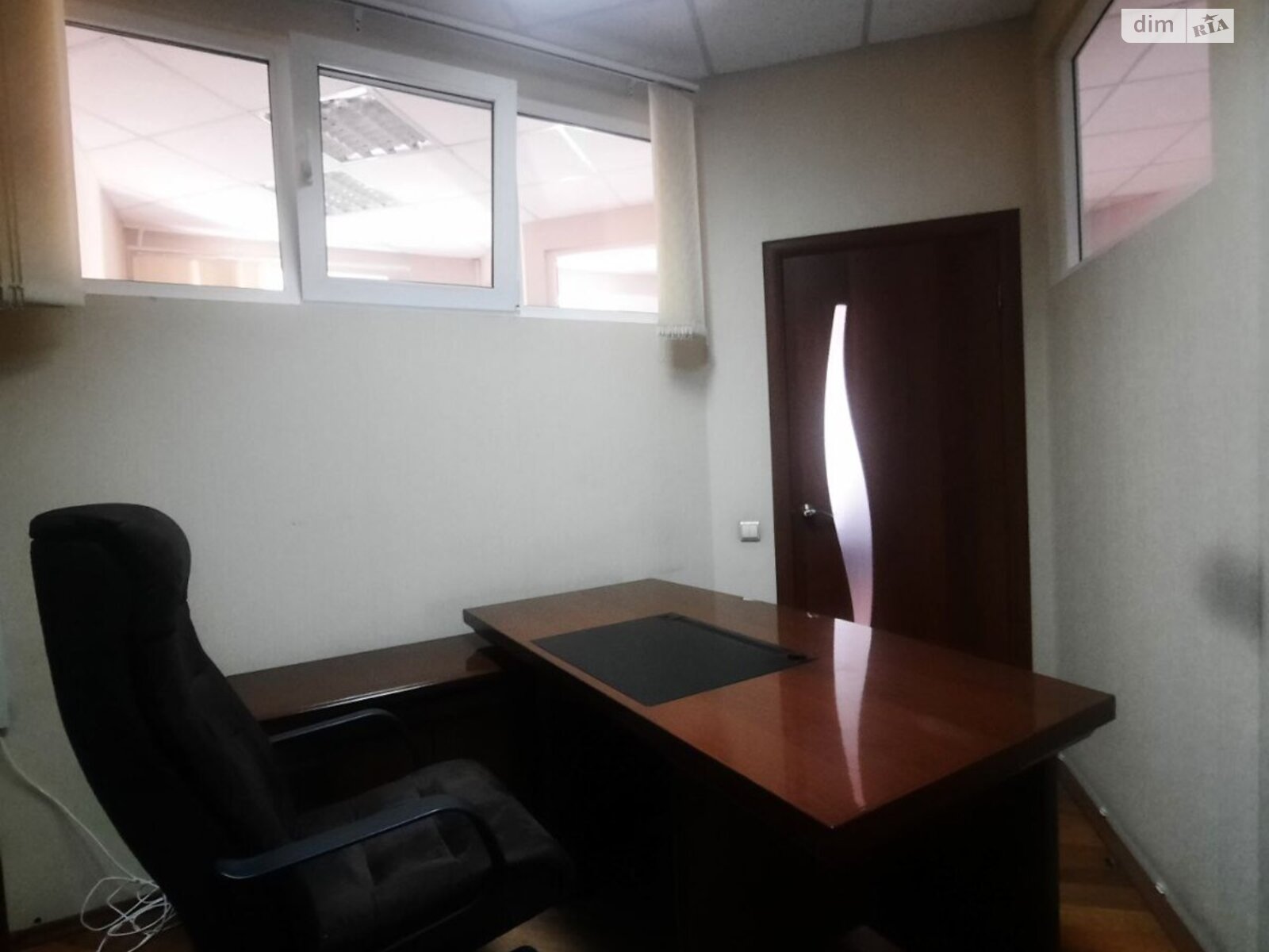 Продажа двухкомнатной квартиры в Днепре, на ул. Воскресенская 27, район Центр фото 1