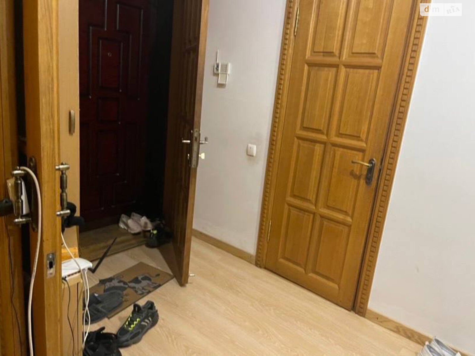 Продажа трехкомнатной квартиры в Днепре, на просп. Яворницкого Дмитрия 123, район Центр фото 1 Продажа трехкомнатной квартиры в Днепре, на просп. Яворницкого Дмитрия 123, район Центр фото 1