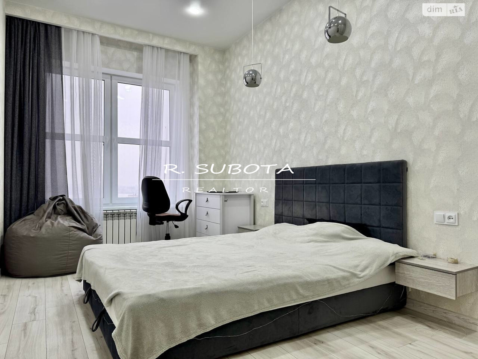 Продажа однокомнатной квартиры в Днепре, на просп. Яворницкого Дмитрия 72Б, район Центр фото 1 Продажа однокомнатной квартиры в Днепре, на просп. Яворницкого Дмитрия 72Б, район Центр фото 1