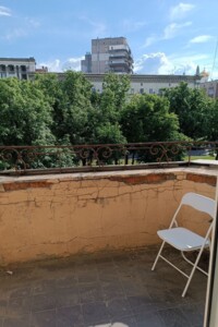 Продаж трикімнатної квартири в Дніпрі, на просп. Яворницького Дмитра 46, район Центр фото 2