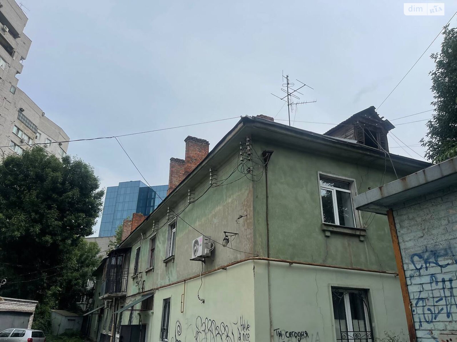 Продаж трикімнатної квартири в Дніпрі, на вул. Центральна 1, фото 1 Продаж трикімнатної квартири в Дніпрі, на вул. Центральна 1, фото 1