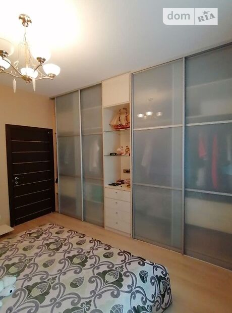 Продажа трехкомнатной квартиры в Днепре, на ул. Симферопольская район Центральный фото 1 Продажа трехкомнатной квартиры в Днепре, на ул. Симферопольская район Центральный фото 1