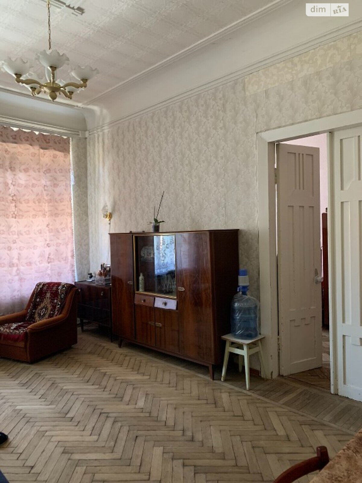 Продажа трехкомнатной квартиры в Днепре, на ул. Лазаря Глобы 15, район Шевченковский фото 1 Продажа трехкомнатной квартиры в Днепре, на ул. Лазаря Глобы 15, район Шевченковский фото 1