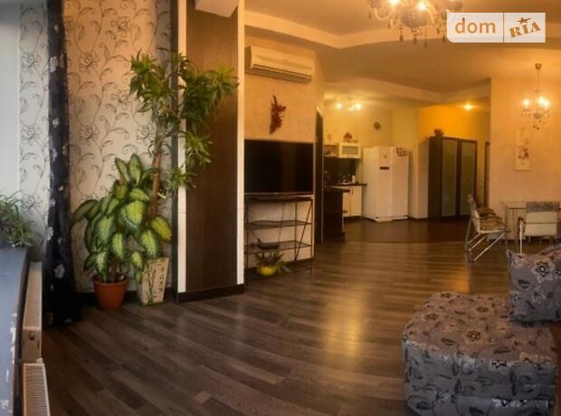 Продажа трехкомнатной квартиры в Днепре, на ул. Глинки район Центральный фото 1 Продажа трехкомнатной квартиры в Днепре, на ул. Глинки район Центральный фото 1