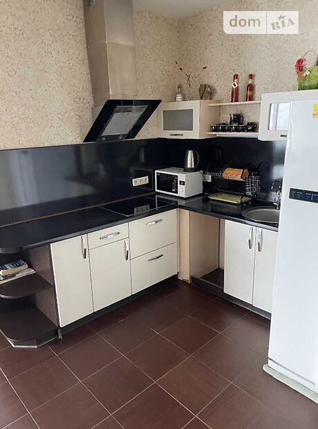 Продажа трехкомнатной квартиры в Днепре, на ул. Глинки 2 район Центральный фото 1 Продажа трехкомнатной квартиры в Днепре, на ул. Глинки 2 район Центральный фото 1