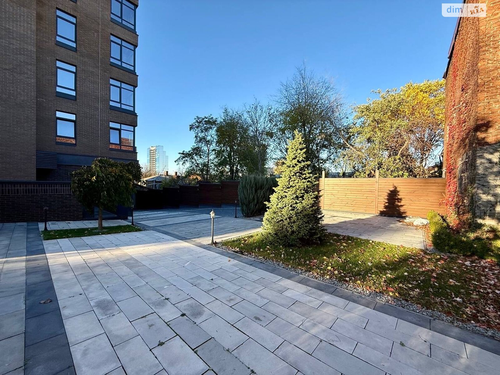 Продажа однокомнатной квартиры в Днепре, на ул. Короленко 43, район Центральный Холм фото 1 Продажа однокомнатной квартиры в Днепре, на ул. Короленко 43, район Центральный Холм фото 1