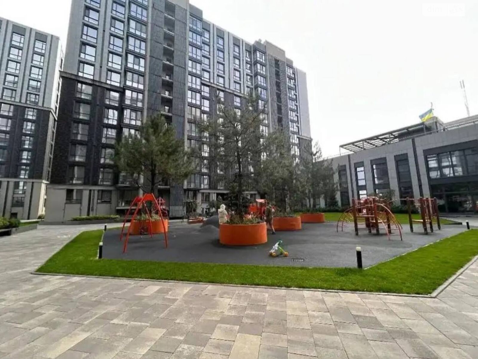 Продажа однокомнатной квартиры в Днепре, на ул. Короленко 22А, район Центральный Холм фото 1