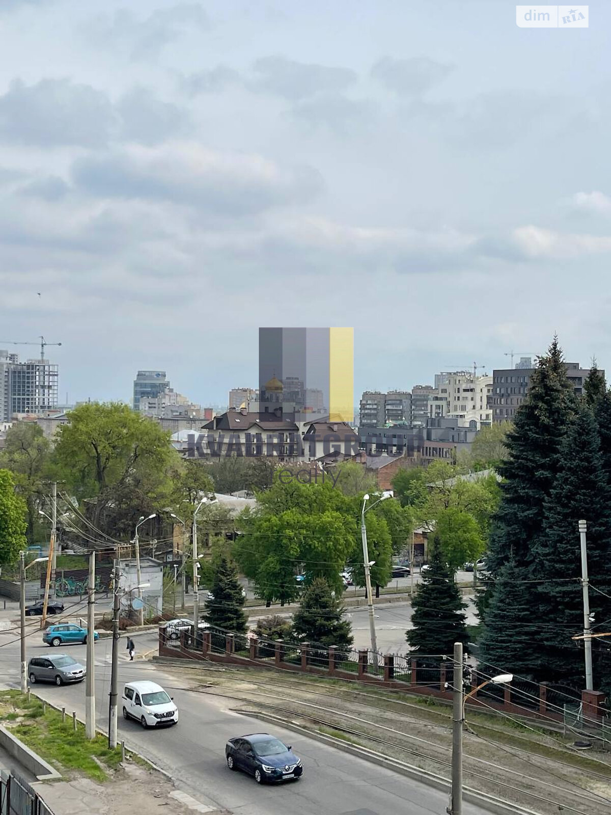 Продажа трехкомнатной квартиры в Днепре, на ул. Костомаровская 1А, район Центральный Холм фото 1