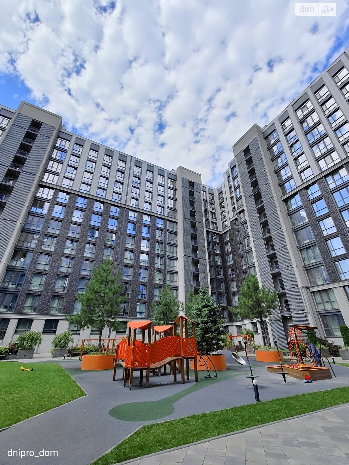 Продаж трикімнатної квартири в Дніпрі, на вул. Костомарівська 1А, район Центральний Пагорб фото 1 Продаж трикімнатної квартири в Дніпрі, на вул. Костомарівська 1А, район Центральний Пагорб фото 1