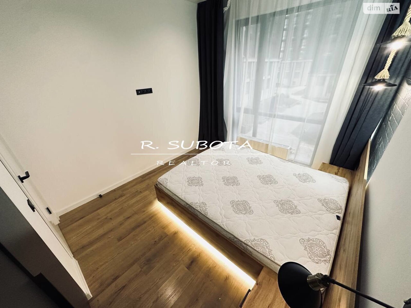 Продажа однокомнатной квартиры в Днепре, на ул. Костомаровская 1А корпус 2, район Центральный Холм фото 1