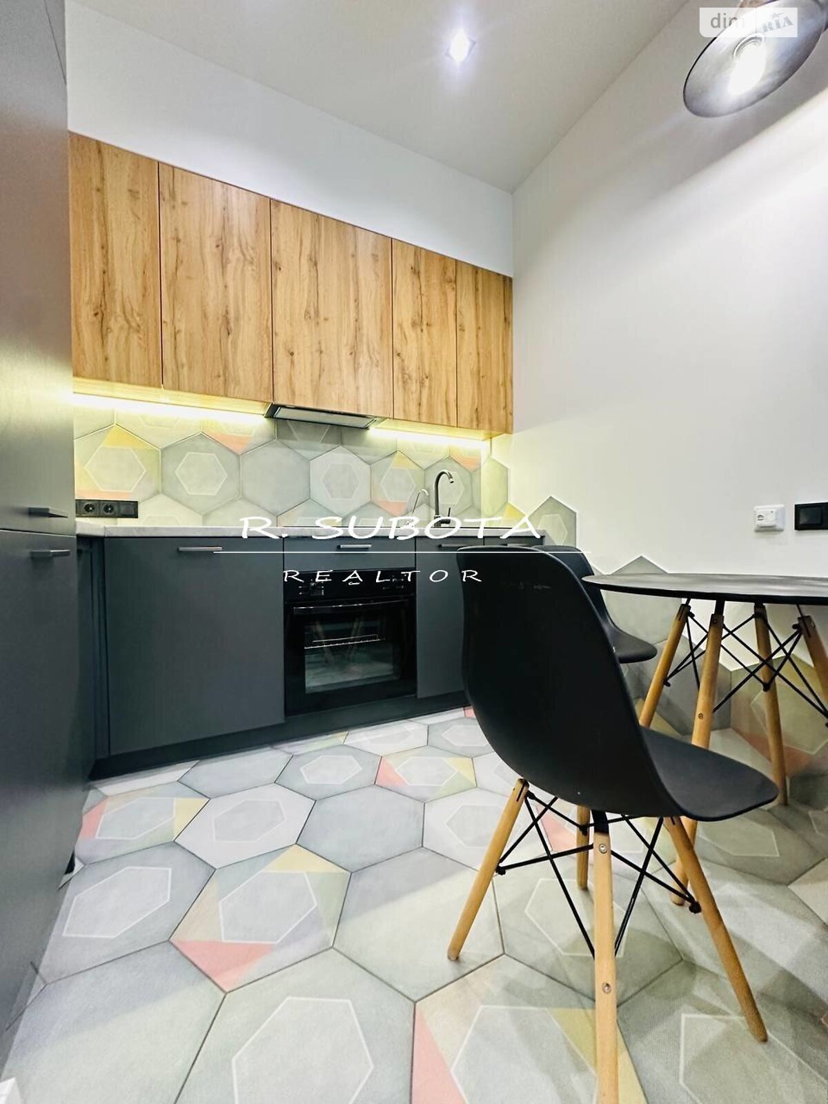 Продажа однокомнатной квартиры в Днепре, на ул. Костомаровская 1А корпус 2, район Центральный Холм фото 1