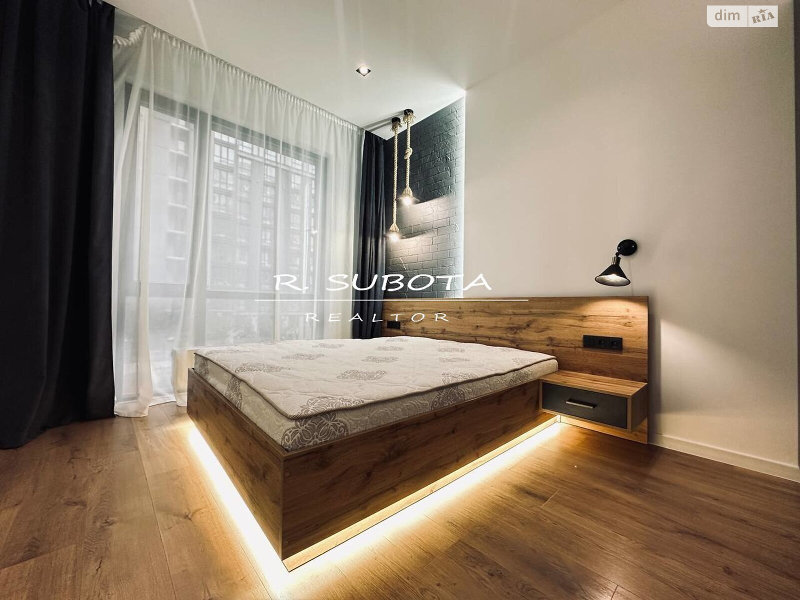 Продажа однокомнатной квартиры в Днепре, на ул. Костомаровская 1А корпус 2, район Центральный Холм фото 1