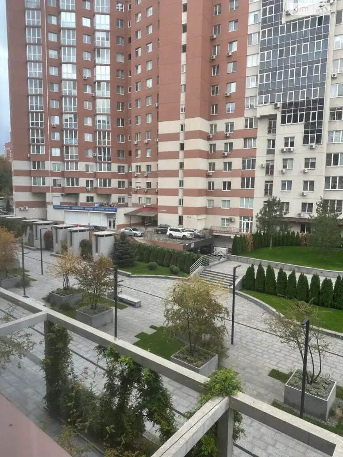 Продажа двухкомнатной квартиры в Днепре, на бул. Кучеревского 1, район Центральный Холм фото 1 Продажа двухкомнатной квартиры в Днепре, на бул. Кучеревского 1, район Центральный Холм фото 1