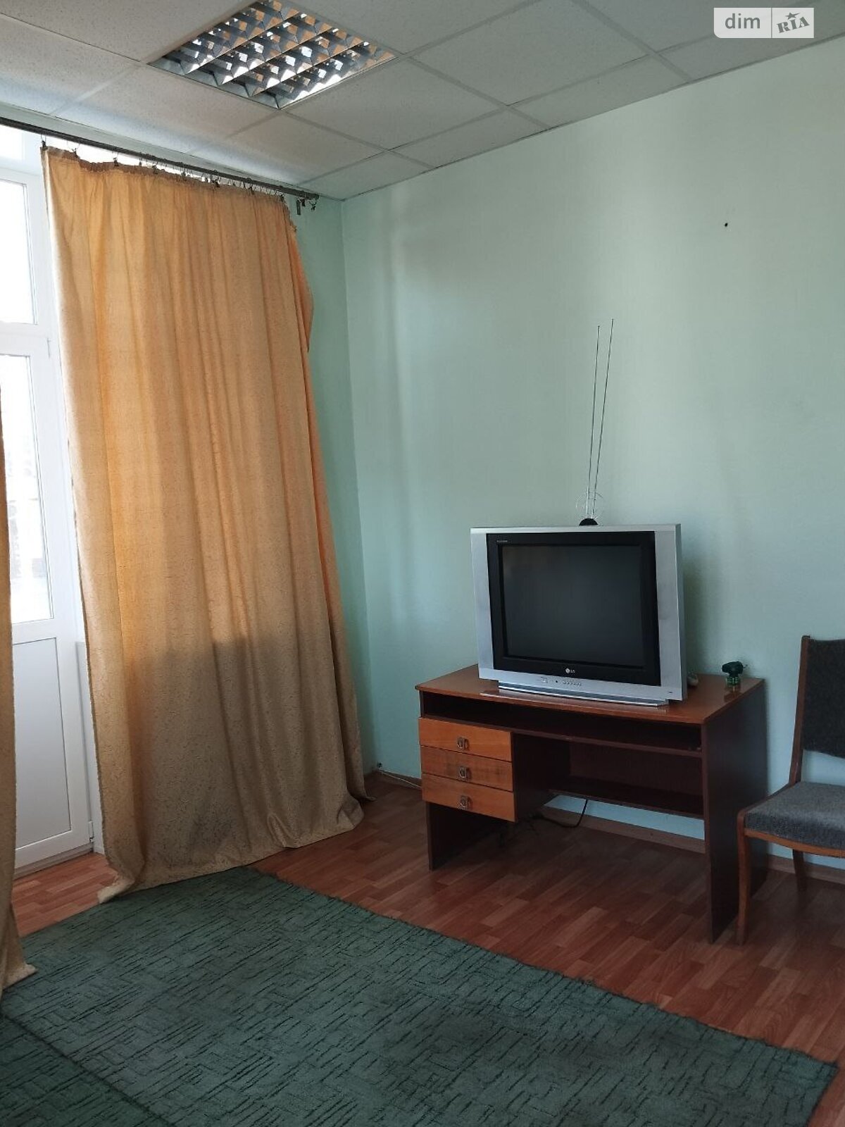 Продаж трикімнатної квартири в Дніпрі, на вул. Святослава Хороброго, район Центральний Пагорб фото 1 Продаж трикімнатної квартири в Дніпрі, на вул. Святослава Хороброго, район Центральний Пагорб фото 1