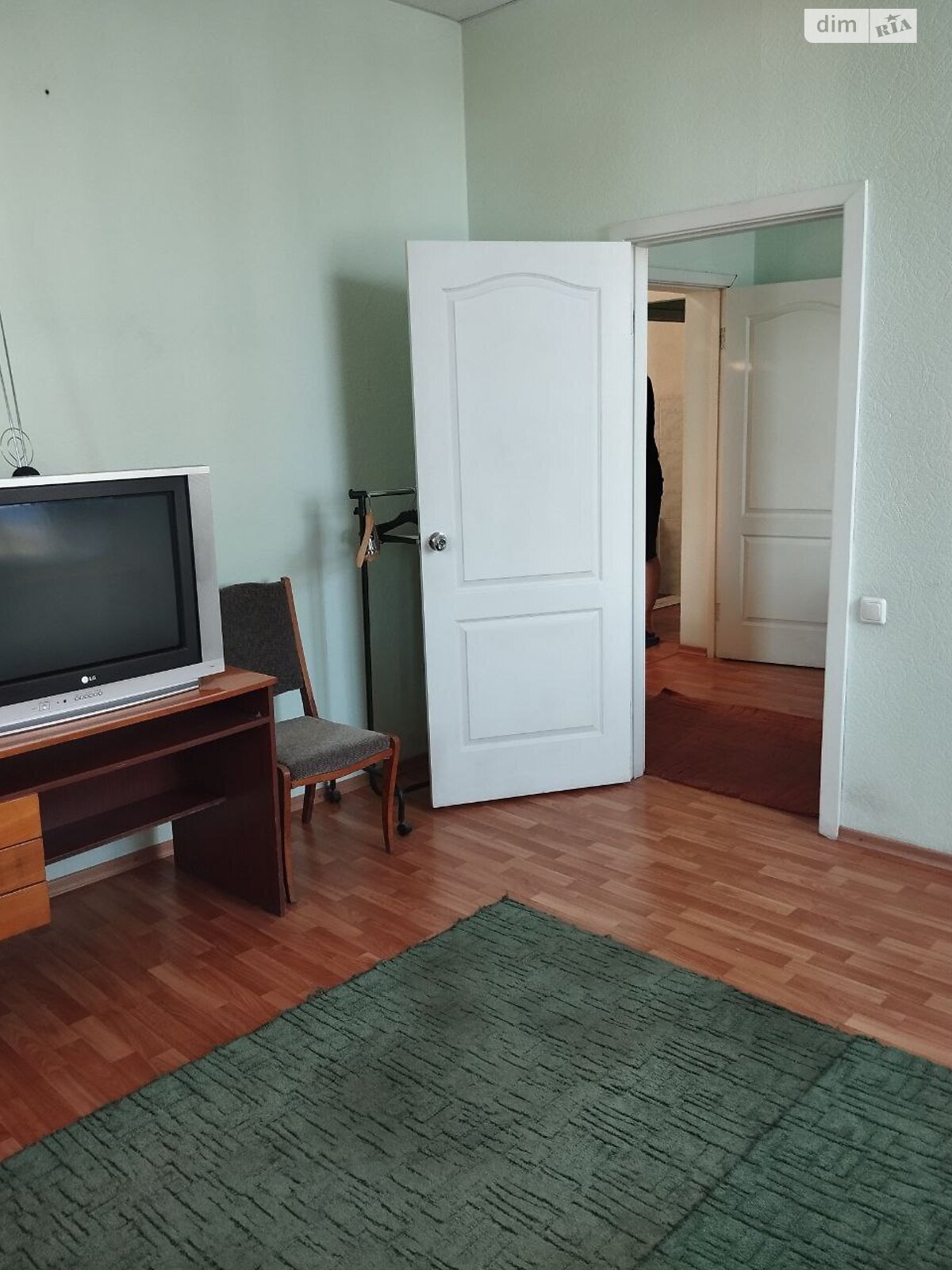 Продаж трикімнатної квартири в Дніпрі, на вул. Святослава Хороброго, район Центральний Пагорб фото 1 Продаж трикімнатної квартири в Дніпрі, на вул. Святослава Хороброго, район Центральний Пагорб фото 1