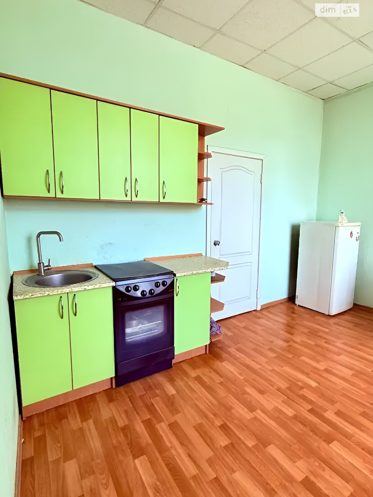 Продажа трехкомнатной квартиры в Днепре, на ул. Святослава Храброго 25, район Центральный Холм фото 1 Продажа трехкомнатной квартиры в Днепре, на ул. Святослава Храброго 25, район Центральный Холм фото 1