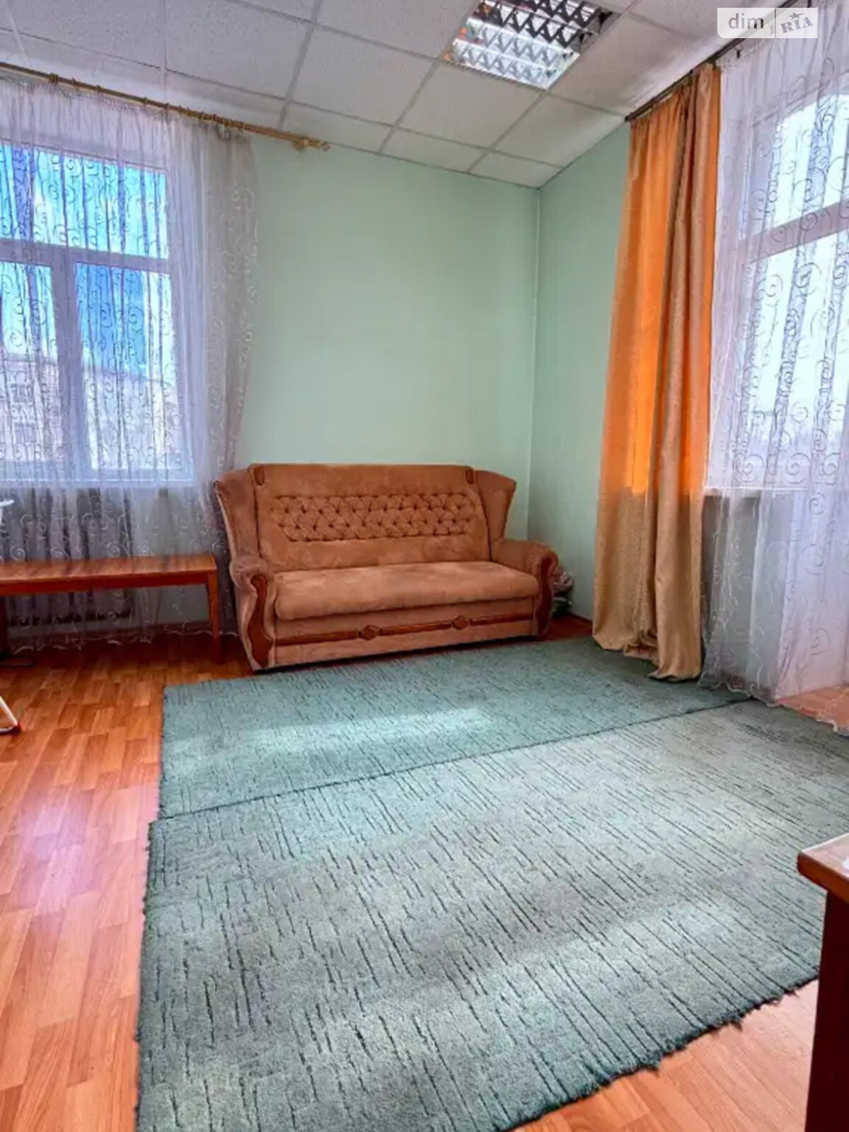Продажа трехкомнатной квартиры в Днепре, на ул. Святослава Храброго 25, район Центральный Холм фото 1 Продажа трехкомнатной квартиры в Днепре, на ул. Святослава Храброго 25, район Центральный Холм фото 1