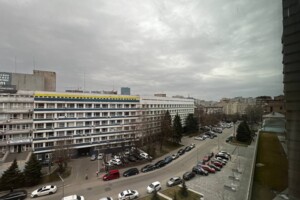 Продажа трехкомнатной квартиры в Днепре, на ул. Короленко 2К, район Центральный фото 2