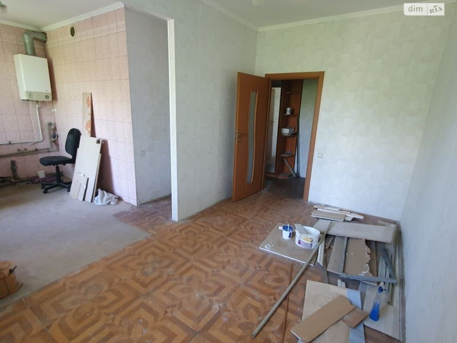 Продажа трехкомнатной квартиры в Днепре, на ул. Короленко, район Центральный фото 1