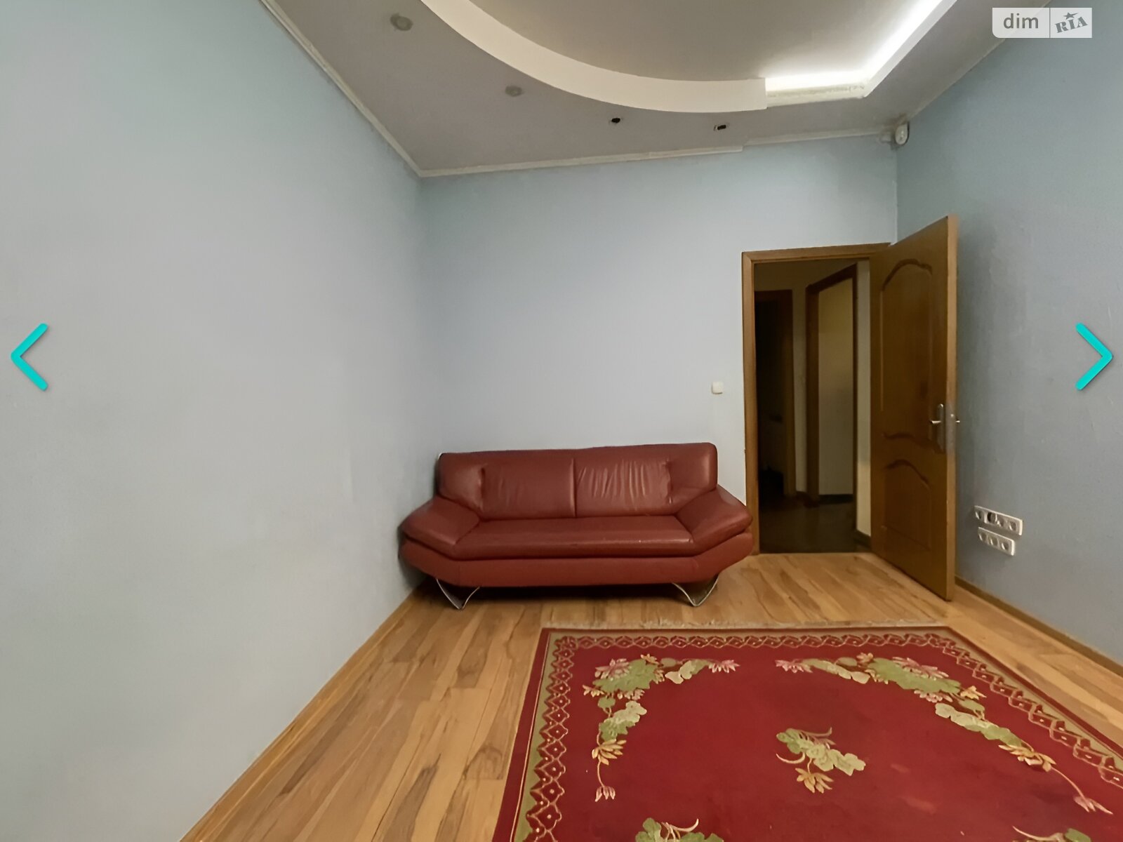 Продаж трикімнатної квартири в Дніпрі, на просп. Лесі Українки 39, район Центральний фото 1 Продаж трикімнатної квартири в Дніпрі, на просп. Лесі Українки 39, район Центральний фото 1