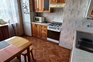 Продаж трикімнатної квартири в Дніпрі, на вул. Мостова 2, район Центральний фото 2