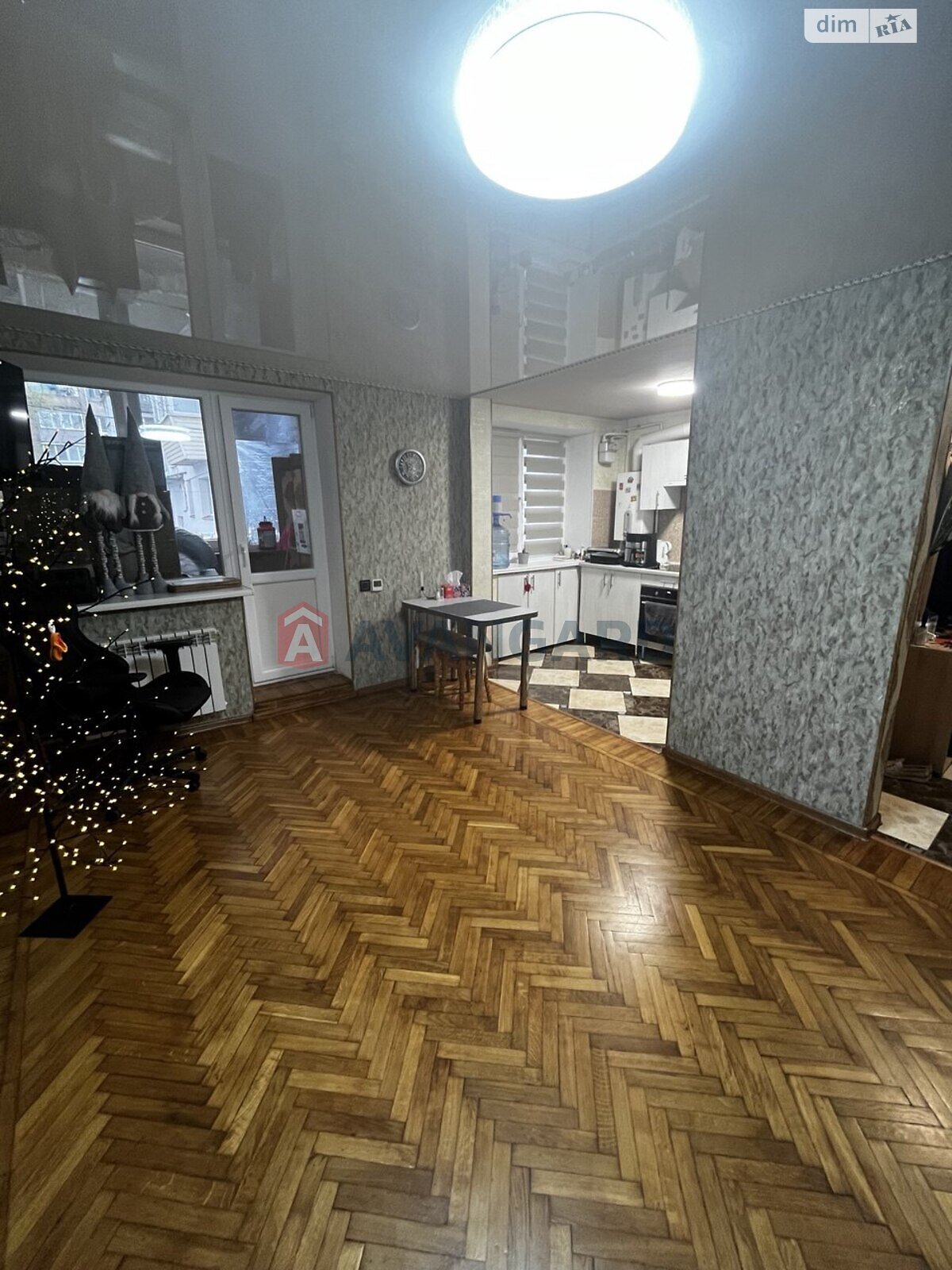 Продажа двухкомнатной квартиры в Днепре, на ул. Новосельная 15, район Центральный фото 1 Продажа двухкомнатной квартиры в Днепре, на ул. Новосельная 15, район Центральный фото 1