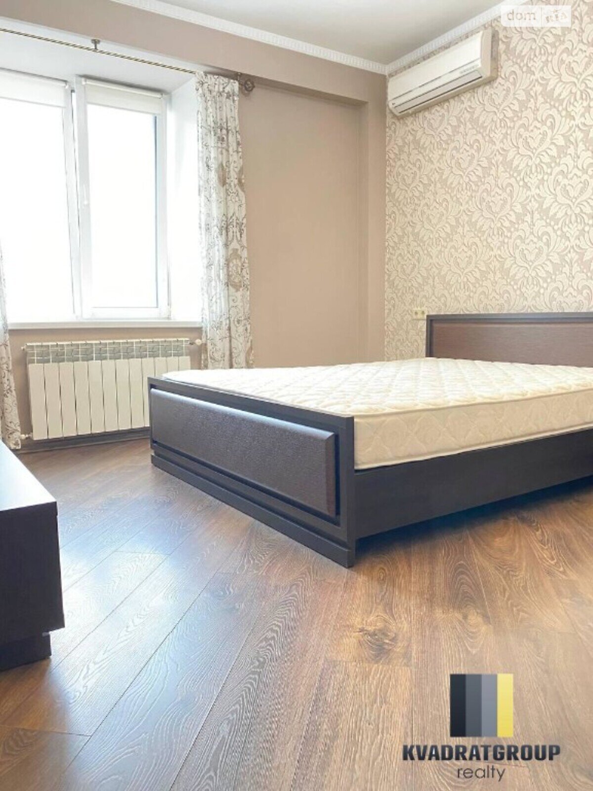 Продаж однокімнатної квартири в Дніпрі, на просп. Поля Олександра 27Д, район Центральний фото 1 Продаж однокімнатної квартири в Дніпрі, на просп. Поля Олександра 27Д, район Центральний фото 1