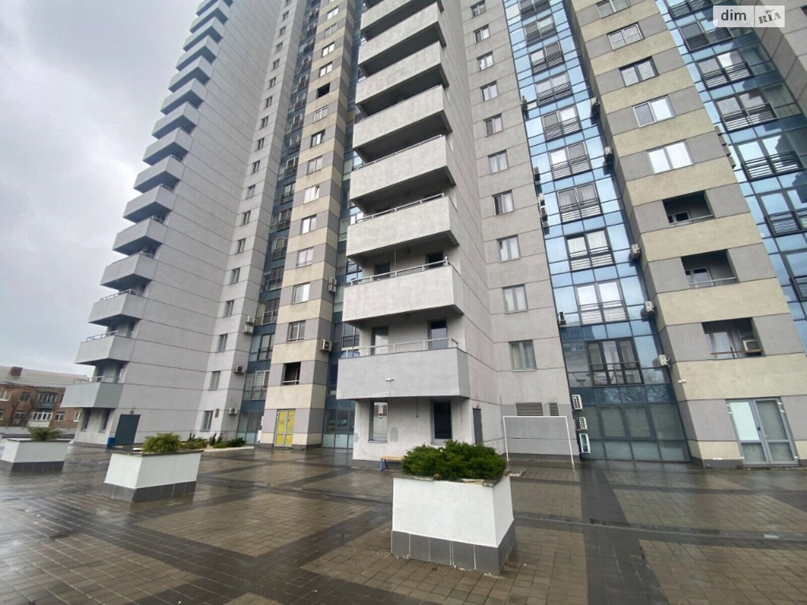 Продажа однокомнатной квартиры в Днепре, на просп. Поля Александра 16, район Центральный фото 1