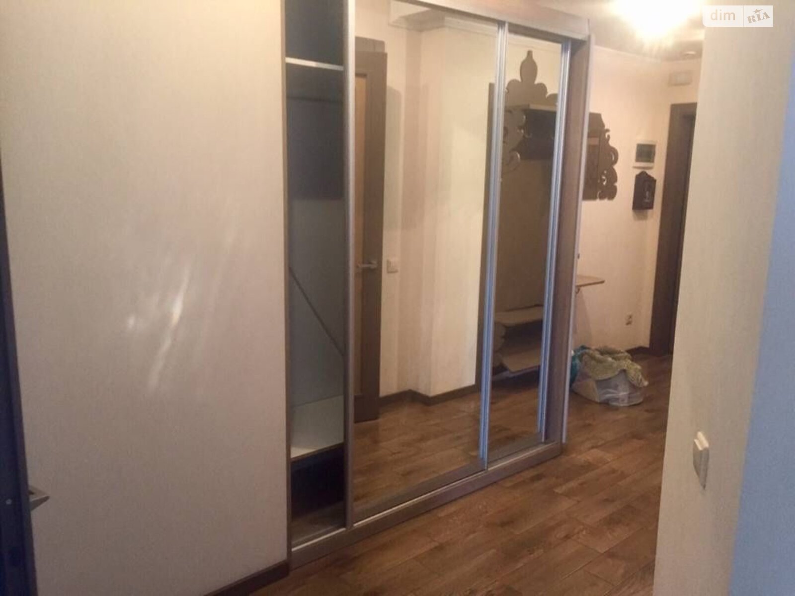 Продаж двокімнатної квартири в Дніпрі, на просп. Поля Олександра 27Д, район Центральний фото 1