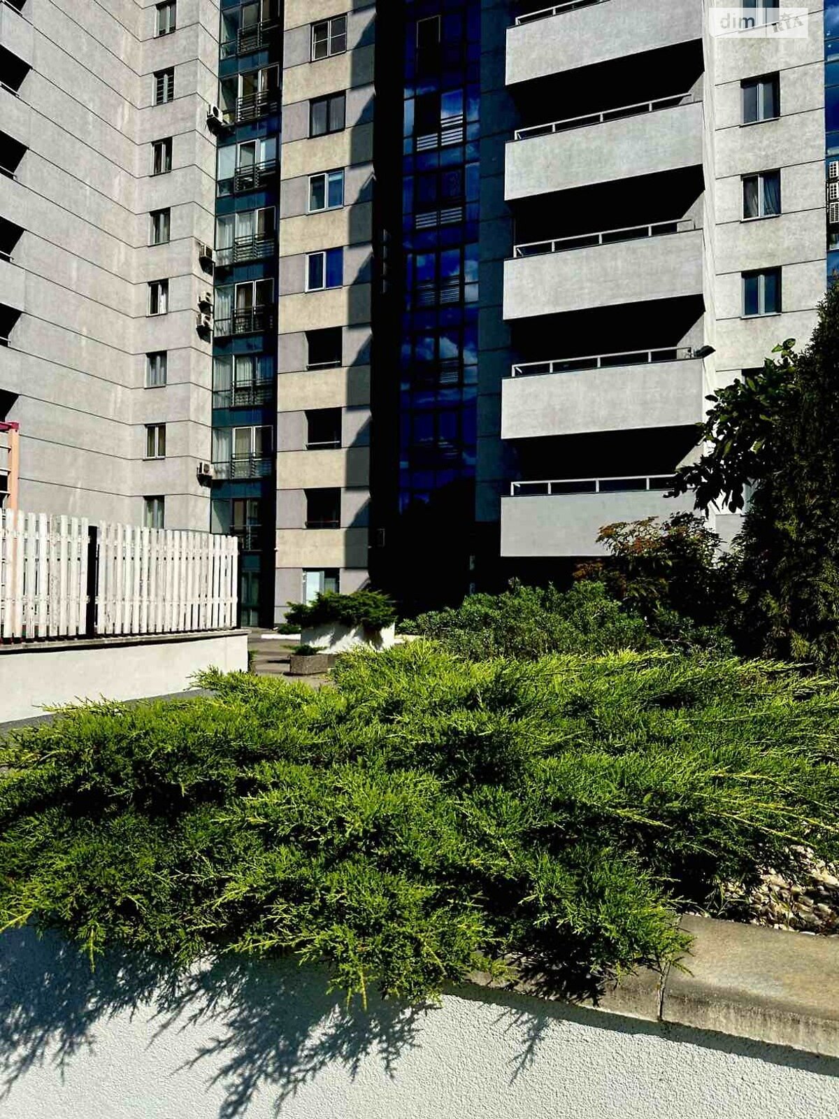 Продажа однокомнатной квартиры в Днепре, на просп. Поля Александра 16, район Центральный фото 1