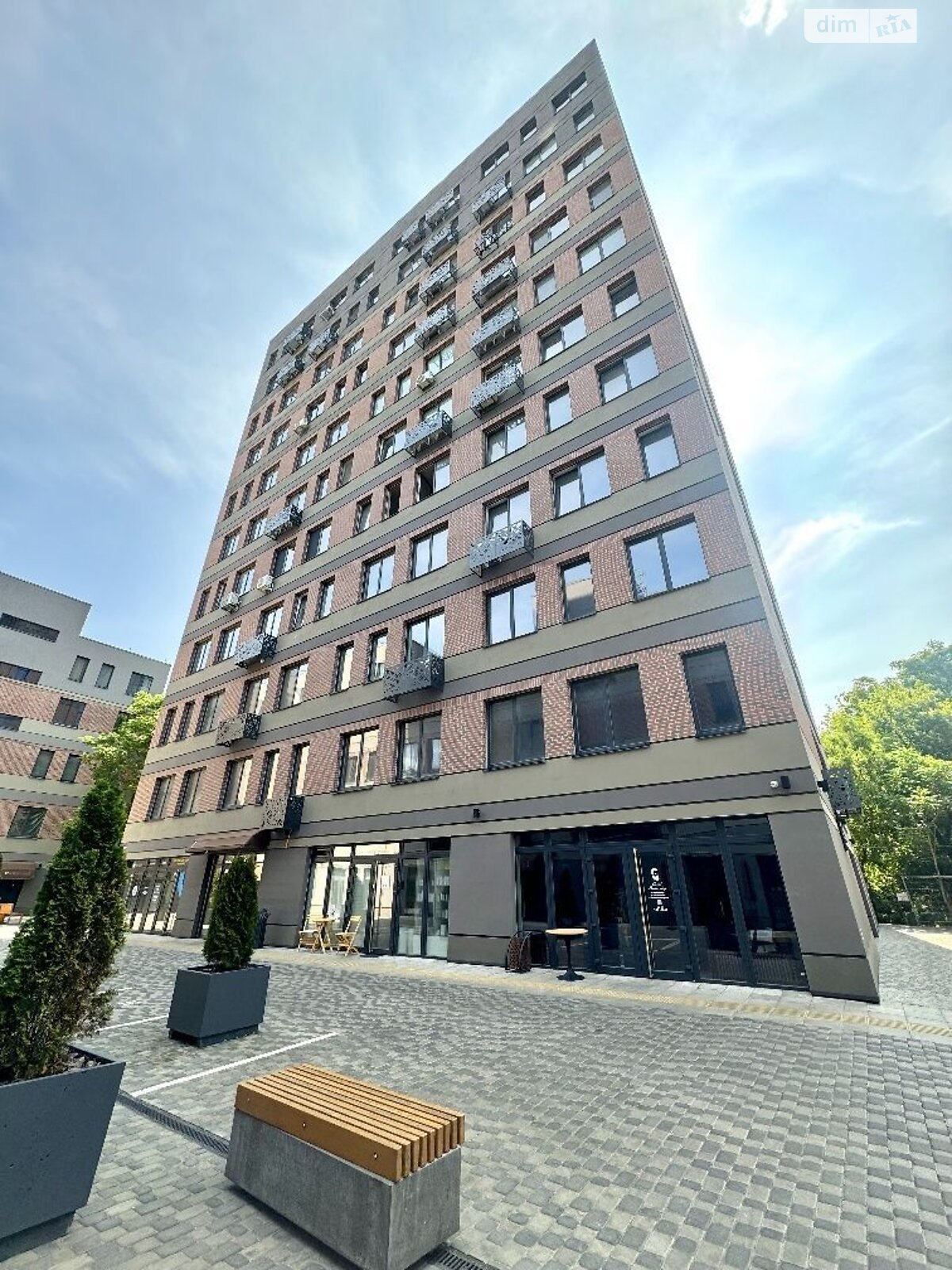 Продаж трикімнатної квартири в Дніпрі, на вул. Троїцька 5, район Центральний фото 1 Продаж трикімнатної квартири в Дніпрі, на вул. Троїцька 5, район Центральний фото 1