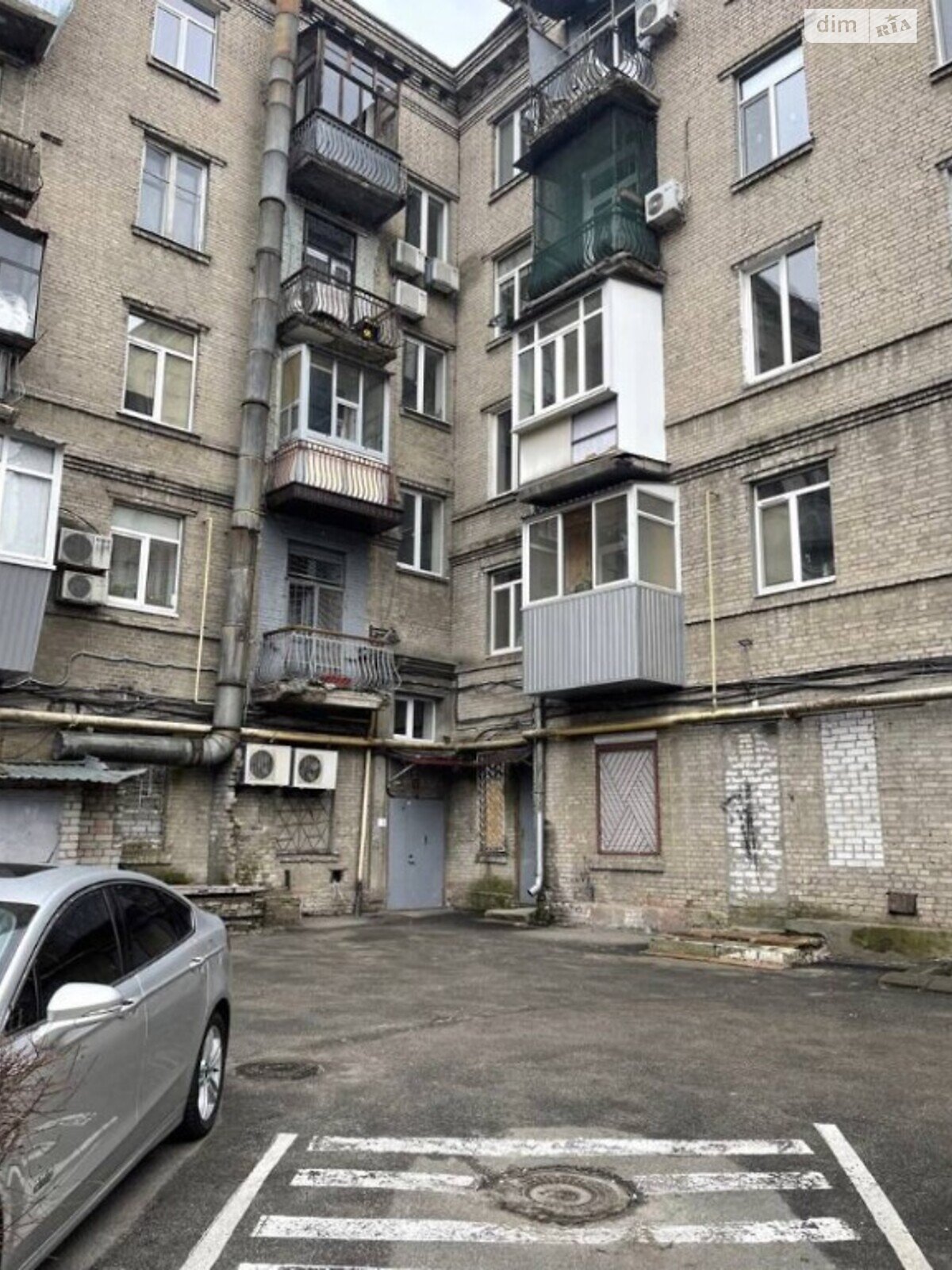 Продажа трехкомнатной квартиры в Днепре, на просп. Яворницкого Дмитрия 119, район Центральный фото 1