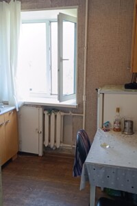 Продажа двухкомнатной квартиры в Днепре, на просп. Яворницкого Дмитрия 2, район Центральный фото 2