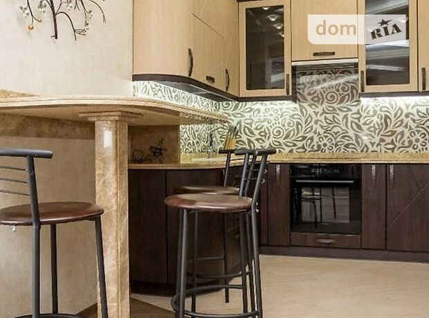 Продажа трехкомнатной квартиры в Днепре, на ул. Глинки район Центральный фото 1 Продажа трехкомнатной квартиры в Днепре, на ул. Глинки район Центральный фото 1