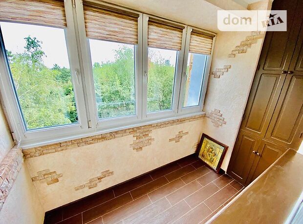 Продаж трикімнатної квартири в Дніпрі,, район Центральний фото 1 Продаж трикімнатної квартири в Дніпрі,, район Центральний фото 1