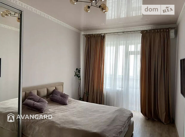 Продажа трехкомнатной квартиры в Днепре, на просп. Пушкина 11, район Центральный фото 1 Продажа трехкомнатной квартиры в Днепре, на просп. Пушкина 11, район Центральный фото 1