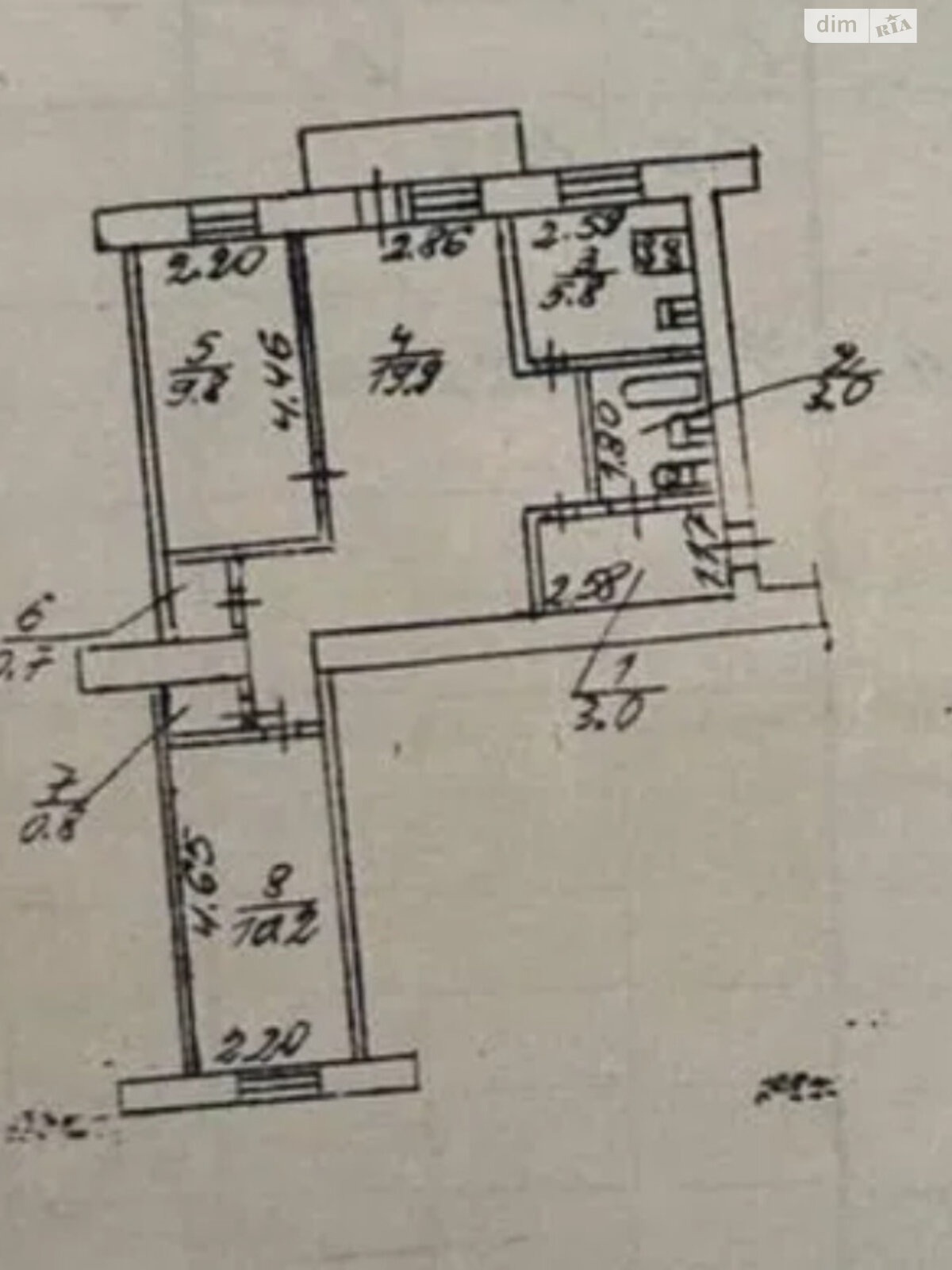 Продажа трехкомнатной квартиры в Днепре, на ул. 128-й Брыгады Теробороны, район Центральный фото 1