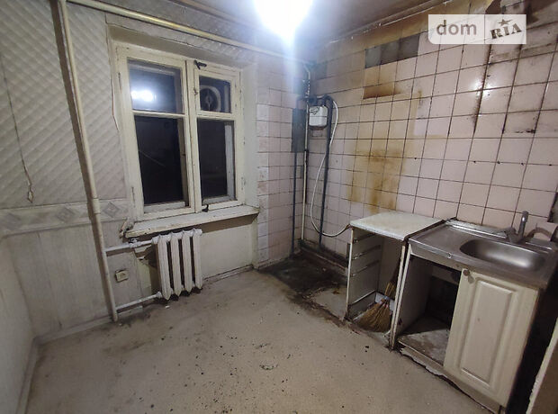 Продажа трехкомнатной квартиры в Днепре, на ул. Владимира Мономаха, район ЦУМ фото 1 Продажа трехкомнатной квартиры в Днепре, на ул. Владимира Мономаха, район ЦУМ фото 1