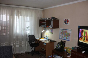 Продажа двухкомнатной квартиры в Днепре, на ул. Виктора Троценко 1, фото 2