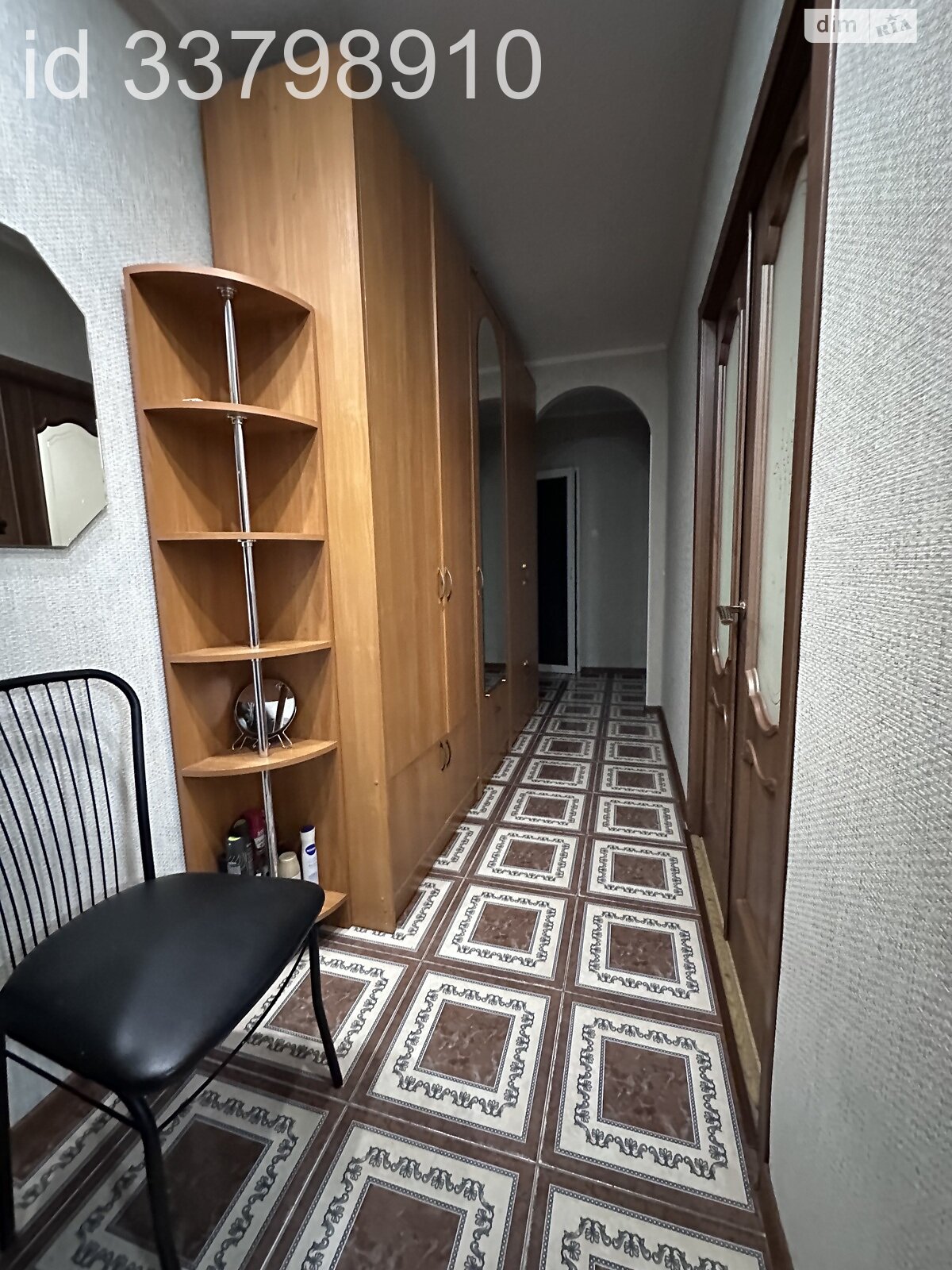 Продажа трехкомнатной квартиры в Днепре, на ул. Каруны, район Воронцова фото 1