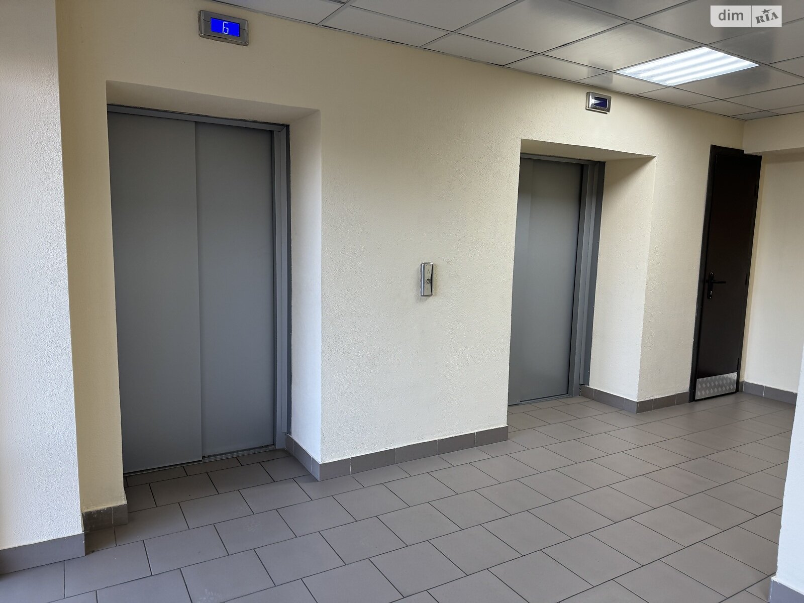 Продаж трикімнатної квартири в Дніпрі, на вул. Луговська 248, район Воронцова фото 1 Продаж трикімнатної квартири в Дніпрі, на вул. Луговська 248, район Воронцова фото 1