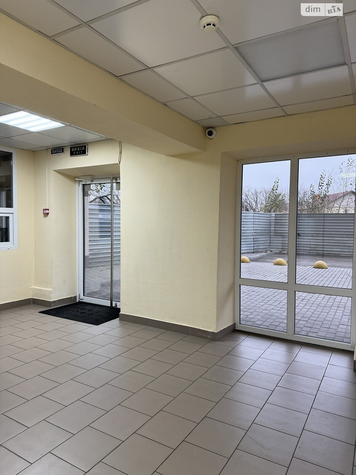 Продаж трикімнатної квартири в Дніпрі, на вул. Луговська 248, район Воронцова фото 1 Продаж трикімнатної квартири в Дніпрі, на вул. Луговська 248, район Воронцова фото 1