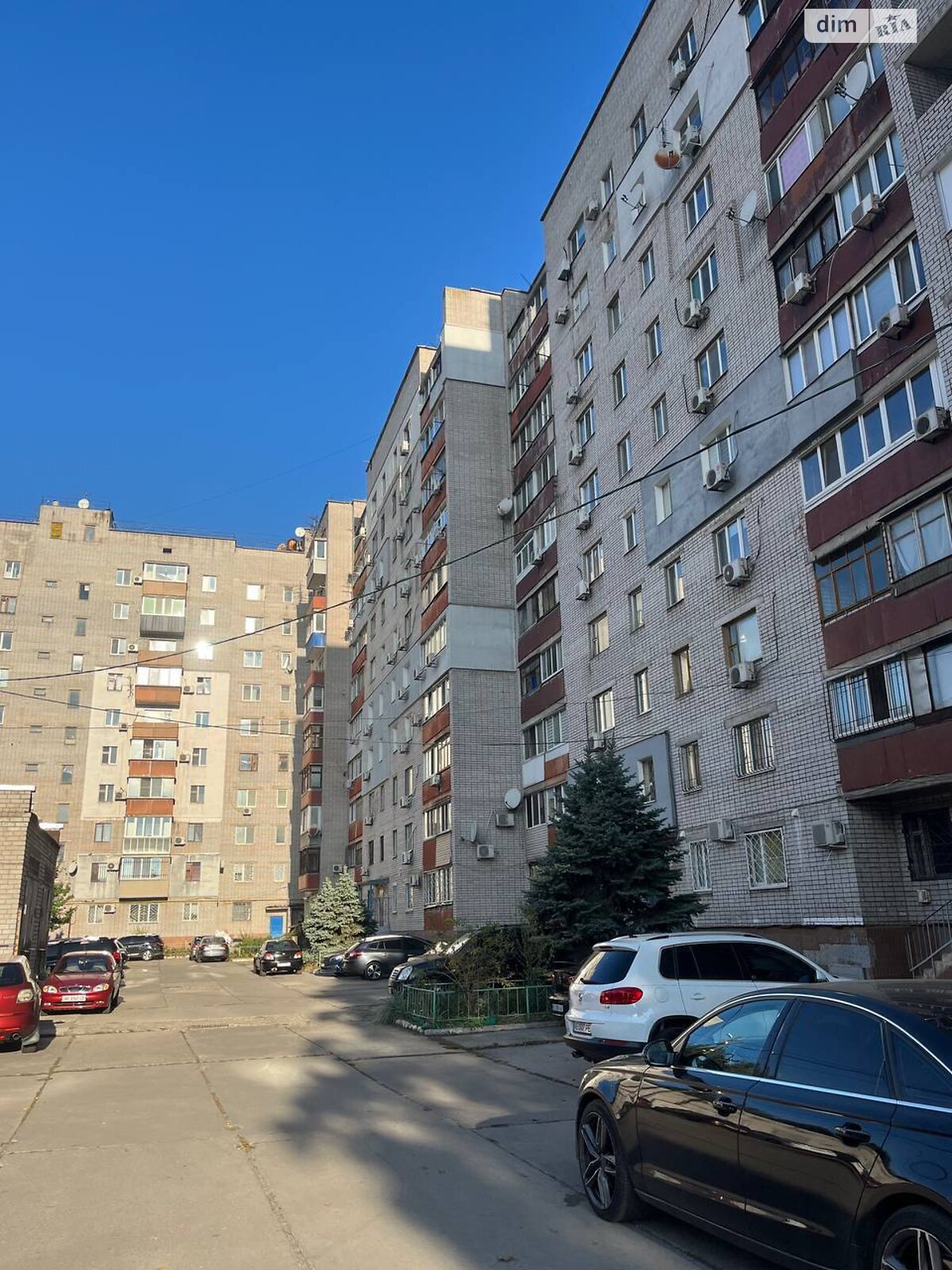 Продаж трикімнатної квартири в Дніпрі, на вул. Радистів 2, район Воронцова фото 1 Продаж трикімнатної квартири в Дніпрі, на вул. Радистів 2, район Воронцова фото 1