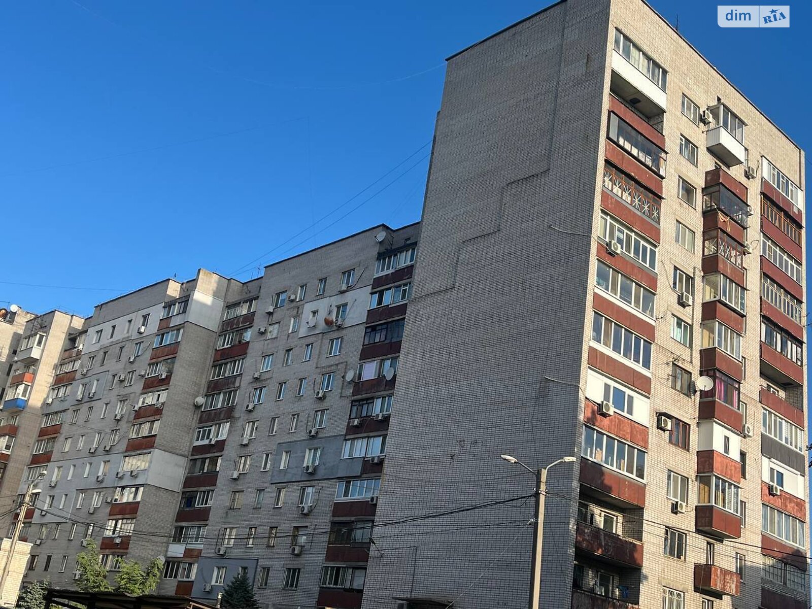 Продаж трикімнатної квартири в Дніпрі, на вул. Радистів 2, район Воронцова фото 1 Продаж трикімнатної квартири в Дніпрі, на вул. Радистів 2, район Воронцова фото 1