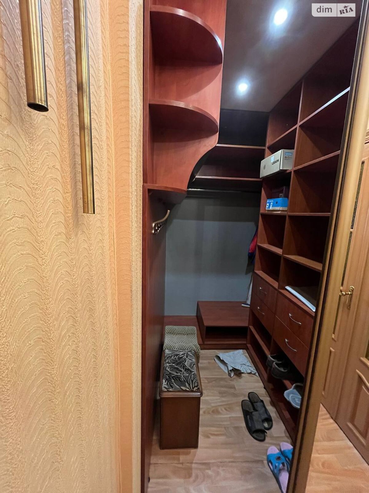 Продаж трикімнатної квартири в Дніпрі, на вул. Радистів 2, район Воронцова фото 1 Продаж трикімнатної квартири в Дніпрі, на вул. Радистів 2, район Воронцова фото 1