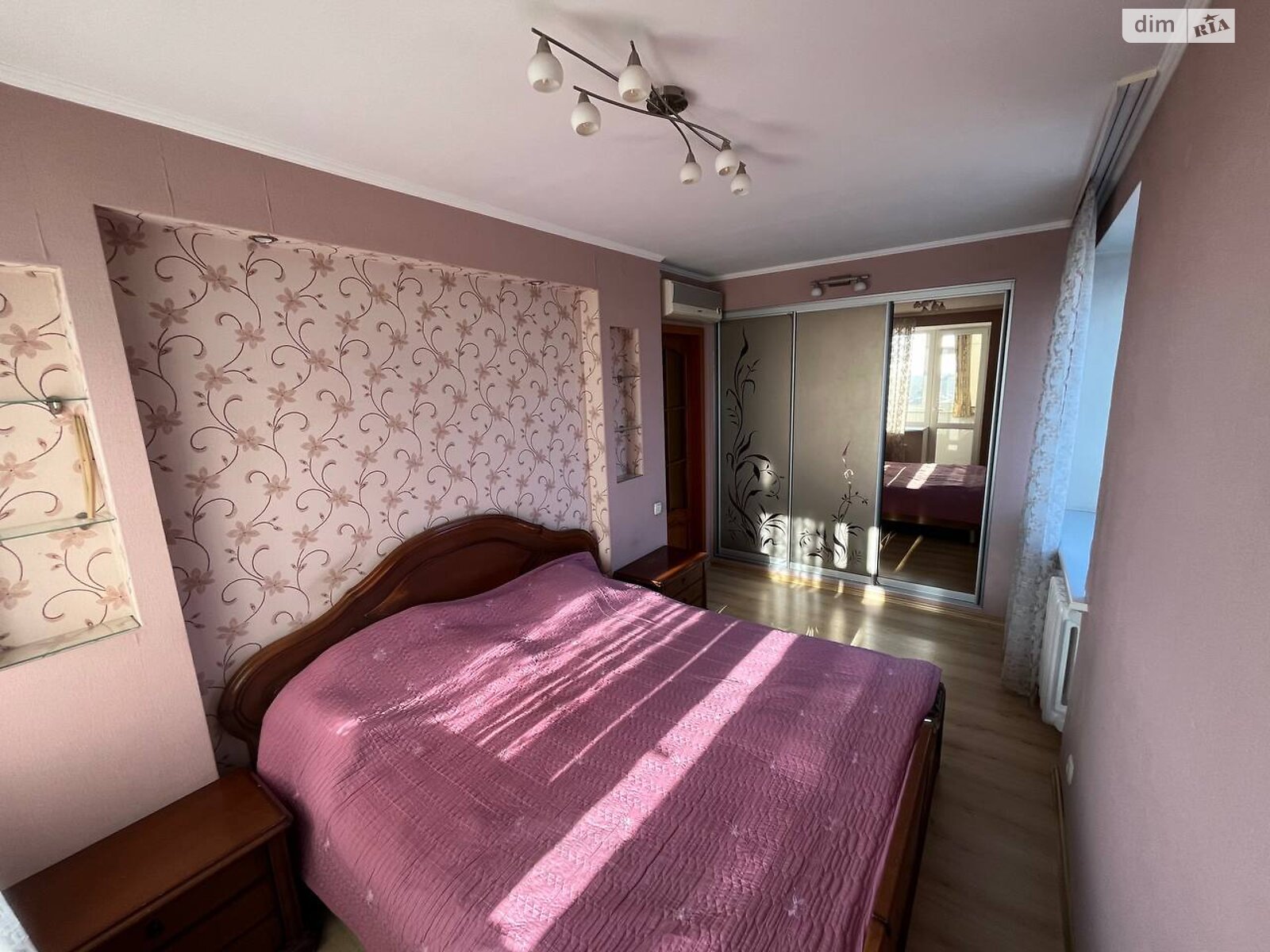 Продаж трикімнатної квартири в Дніпрі, на вул. Радистів 2, район Воронцова фото 1 Продаж трикімнатної квартири в Дніпрі, на вул. Радистів 2, район Воронцова фото 1