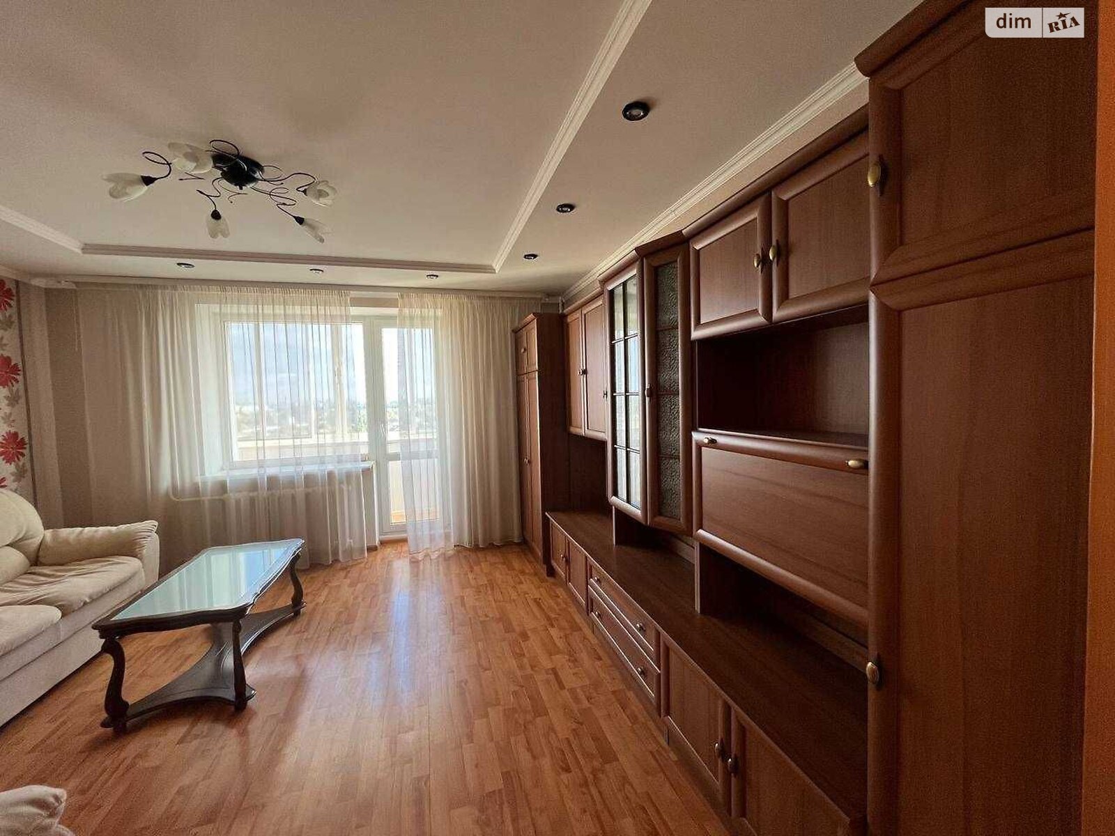 Продажа трехкомнатной квартиры в Днепре, на ул. Радистов, район Воронцова фото 1 Продажа трехкомнатной квартиры в Днепре, на ул. Радистов, район Воронцова фото 1