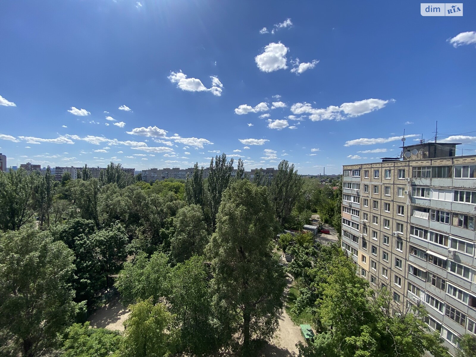 Продаж трикімнатної квартири в Дніпрі, на просп. Слобожанський, район Воронцова фото 1 Продаж трикімнатної квартири в Дніпрі, на просп. Слобожанський, район Воронцова фото 1