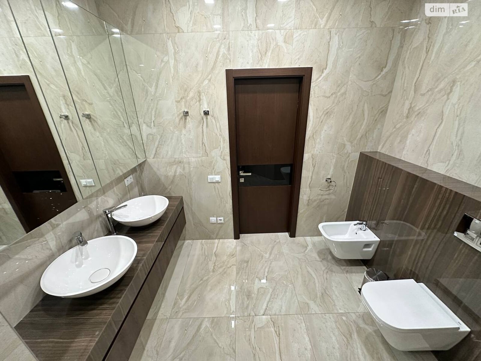 Продажа трехкомнатной квартиры в Днепре, на просп. Слобожанский 17А, район Воронцова фото 1 Продажа трехкомнатной квартиры в Днепре, на просп. Слобожанский 17А, район Воронцова фото 1